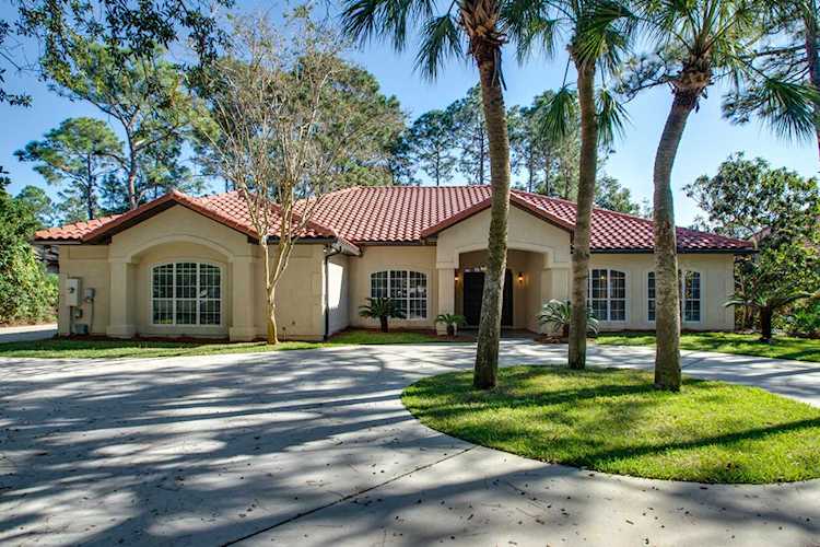 1404 Baytowne Avenue Miramar Beach, FL 32550