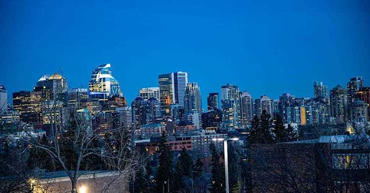 1819 11 Ave NW Calgary, AB T2N 1H4