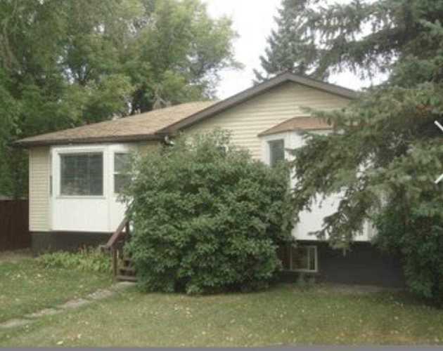 6636 Bowness Rd NW Calgary, AB T3B 0G1