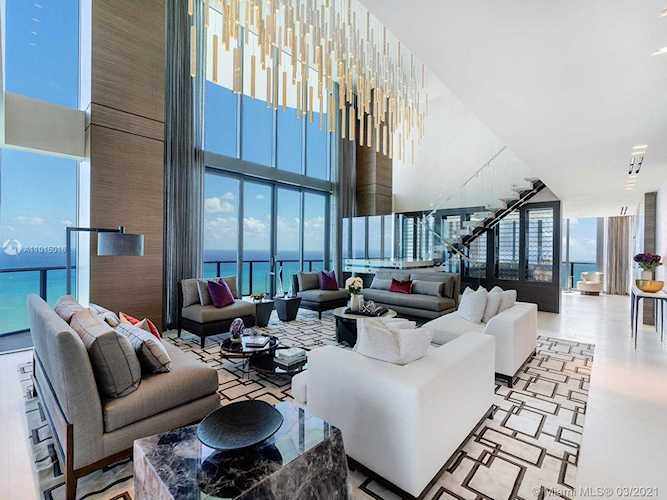 19575 Collins Ave #43 Sunny Isles Beach, FL 33160