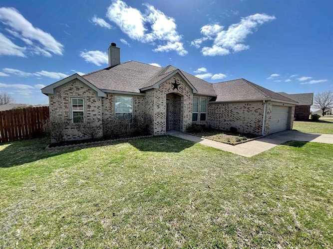 2909 Saunter Lane Granbury, TX 76049