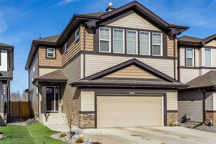 13836 143 Avenue Edmonton, AB T6V 0L7