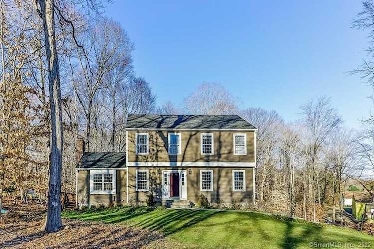 21 Dover Lane Madison, CT 06443