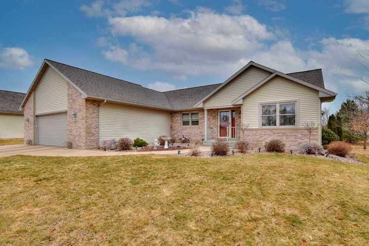 150 Chestnut St Sauk City, WI 53583