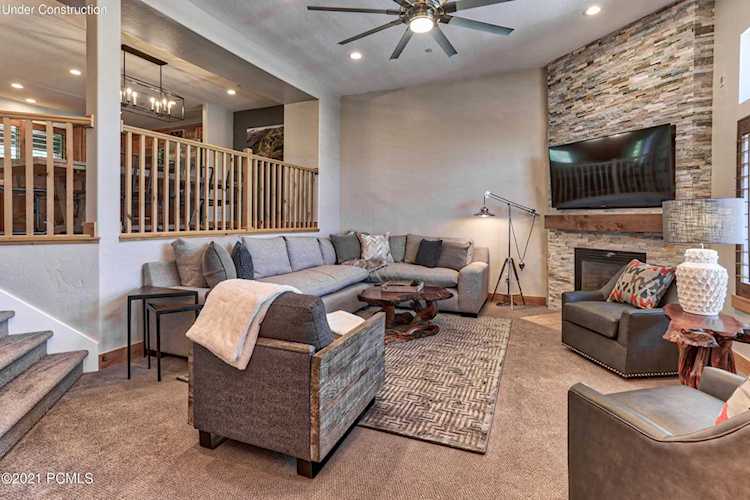 5627 N Oslo Ln Park City, UT 84098