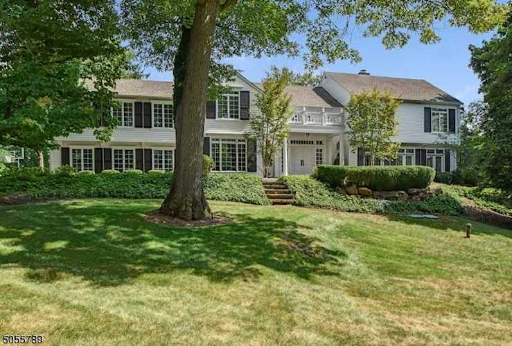 75 Minnisink Rd Short Hills, NJ 07078