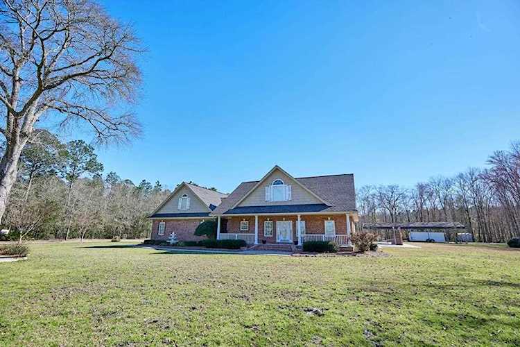 547 Poppell Break Road Odum, GA 31555