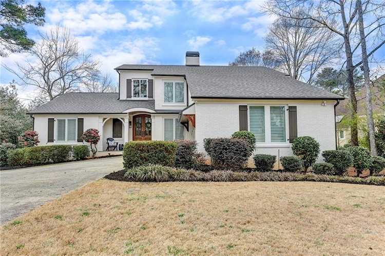 9900 Bankside Dr Roswell, GA 30076