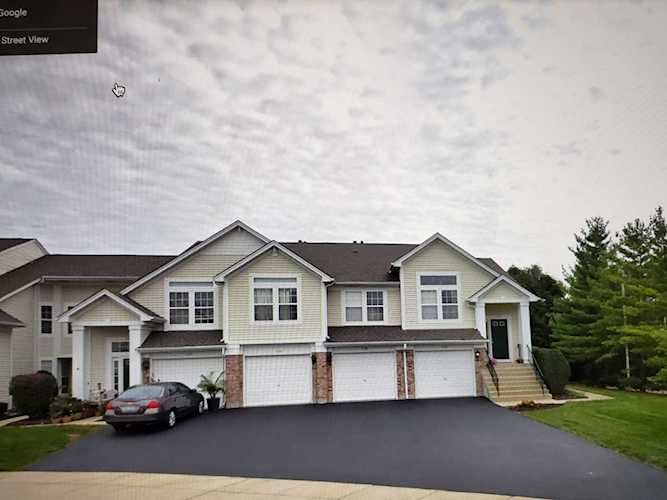 1135 Hawthorne Ln Elk Grove Village, IL 60007