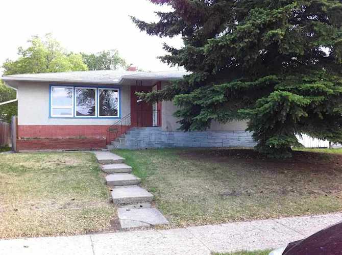 10735 129 Avenue Edmonton, AB T5E 0L5
