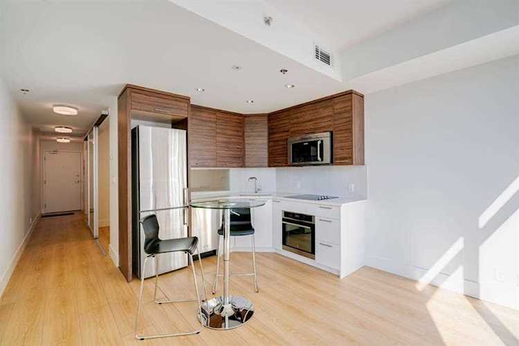 1087 2 Ave NW #310 Calgary, AB T2N 5B2