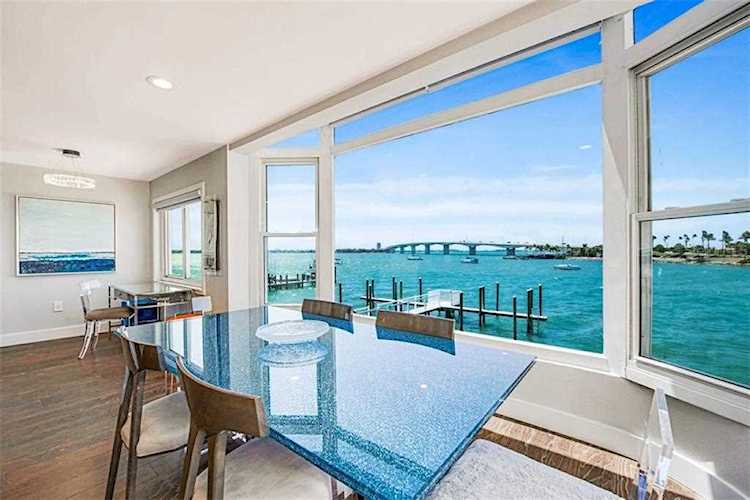 174 Golden Gate POINT #23 Sarasota, FL 34236