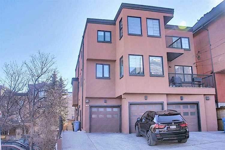 1812 14A St SW Calgary, AB T2T 3W6