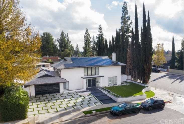 10300 Oso Avenue Chatsworth, CA 91311