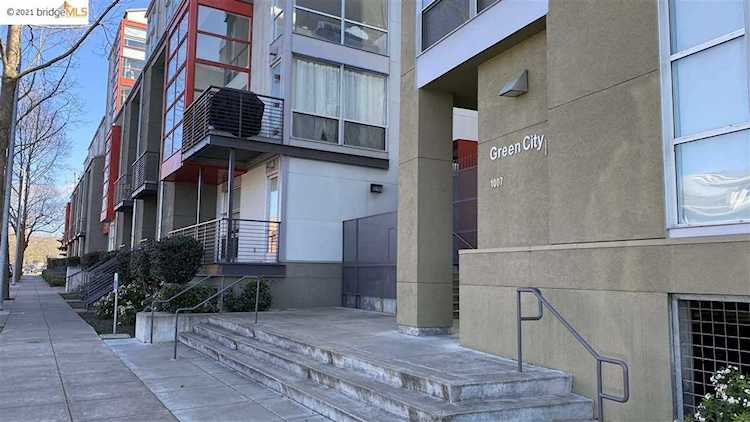 1007 41St Street Emeryville, CA 94608