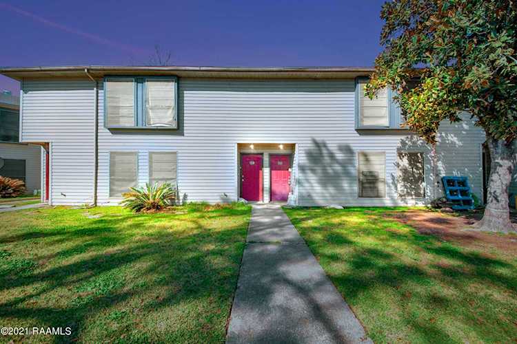 201 High Meadows Blvd Lafayette, LA 70508