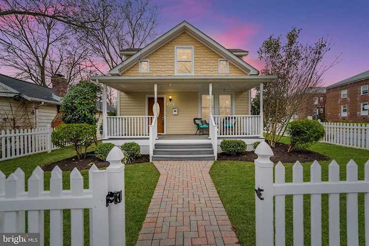 3524 8th St N Arlington, VA 22201 | MLS ® VAAR177300 Photo 1