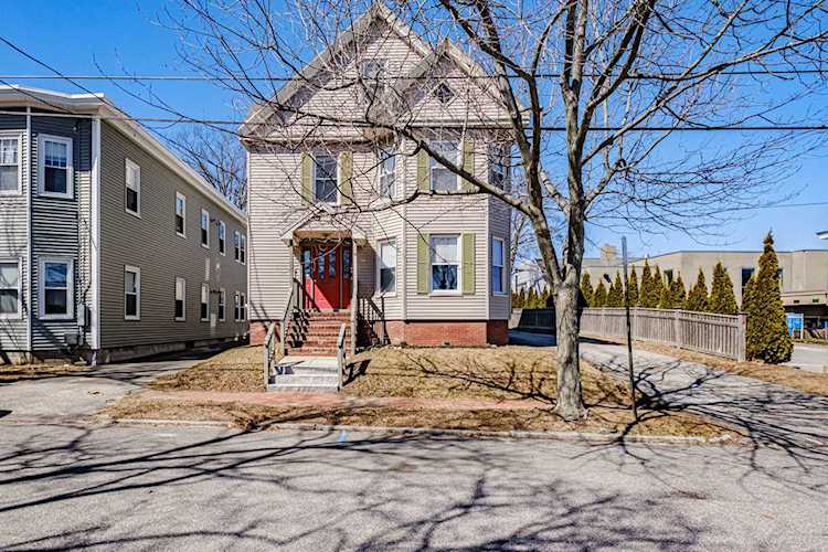 15 Fessenden StPortlandME04103multi-family listing Photo 1