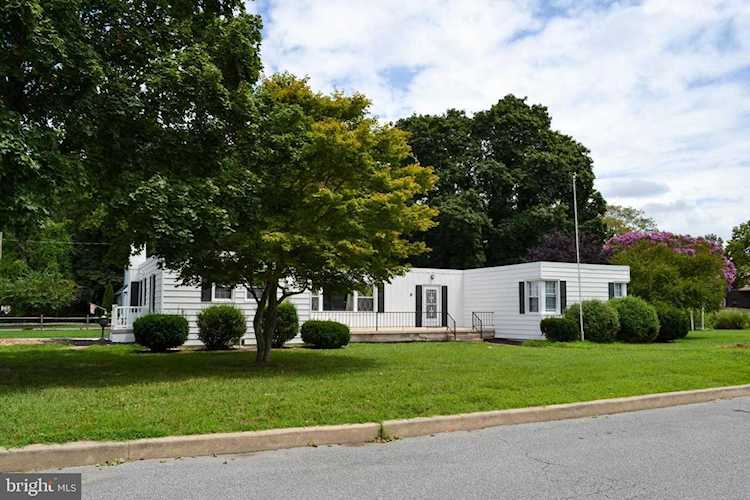 6 Robinson St Georgetown, DE 19947