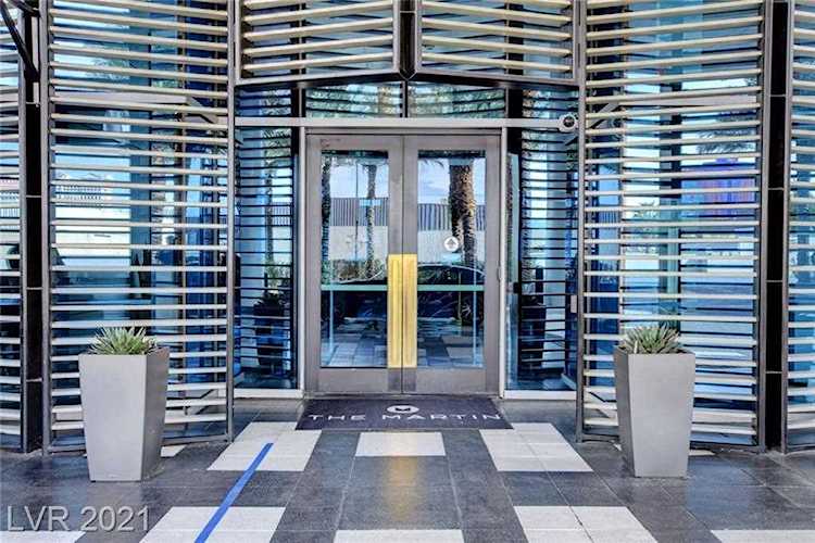 4471 Dean Martin Dr #2707 Las Vegas, NV 89103