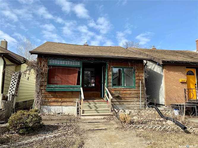2612 Wallace St Regina, SK S4N 4B6