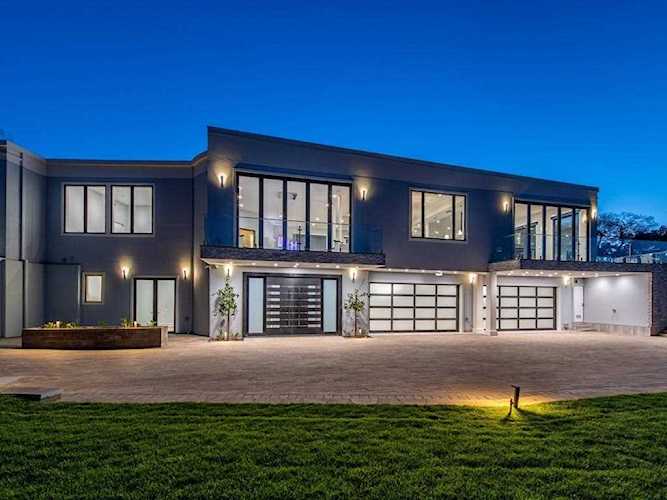 27447 Edgerton Rd Los Altos Hills, CA 94022