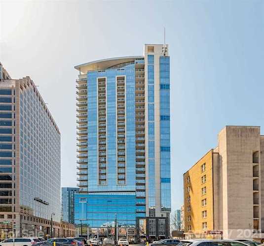 333 W Trade St Charlotte, NC 28202