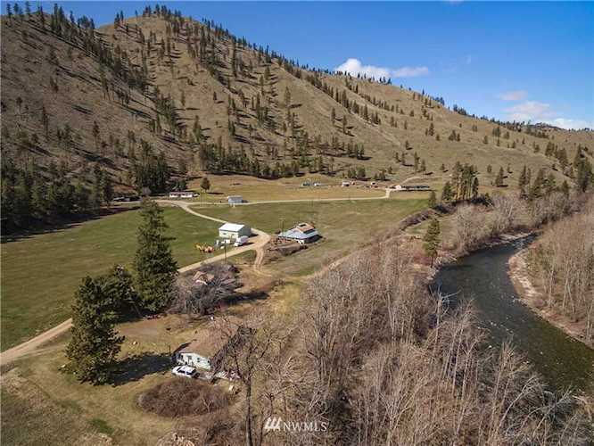 234 Dinkelman Ln Entiat, WA 98822