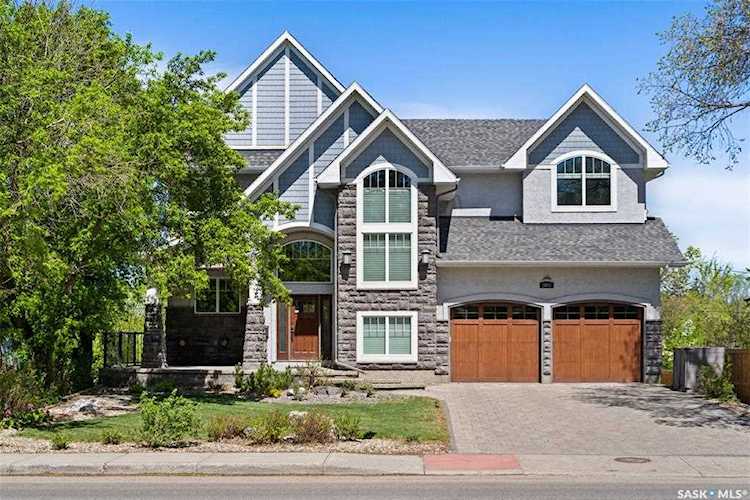 3002 Regina Ave Regina, SK S4S 0G6