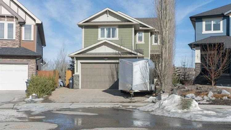 209 Jumping Pound Terrace Cochrane, AB T4C 0K5