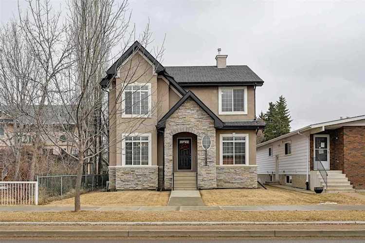 7215 106 Street Edmonton, AB T6E 4V7