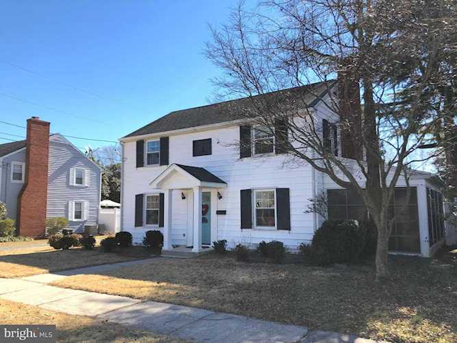717 W Spruce St Seaford, DE 19973