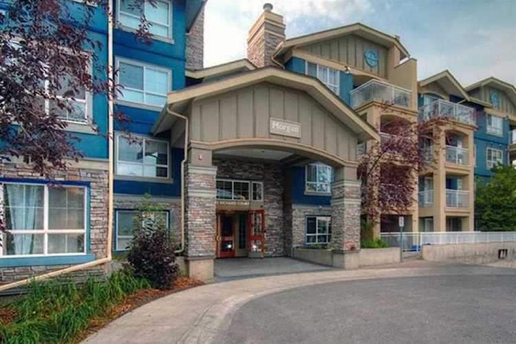 35 Richard Ct SW #414 Calgary, AB T3E 7N9