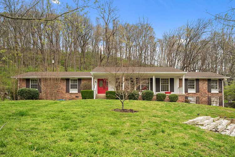 759 Rodney Dr Nashville, TN 37205