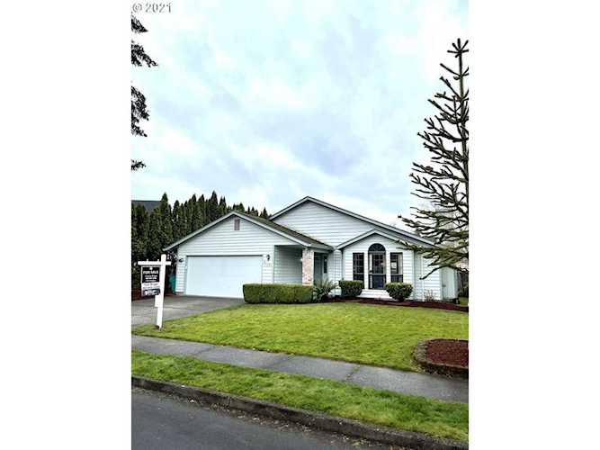 15206 NE 19th Ave Vancouver, WA 98686