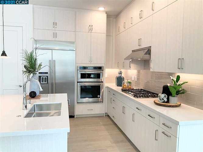 1749 Kilowatt Way Fremont, CA 94539