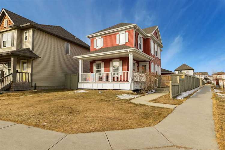 3638 12 Street Edmonton, AB T6T 0J5