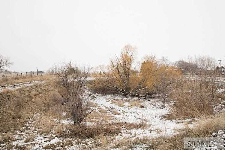 4152 E 200 N Rigby, ID 83442