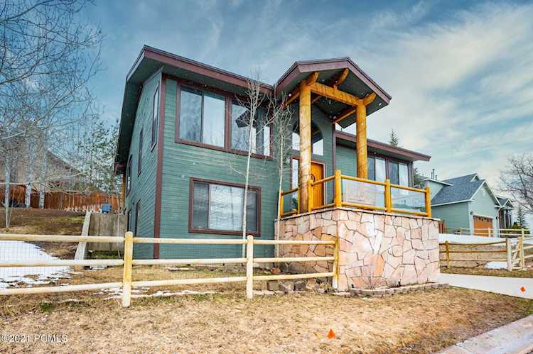 8563 Southridge Dr Park City, UT 84098