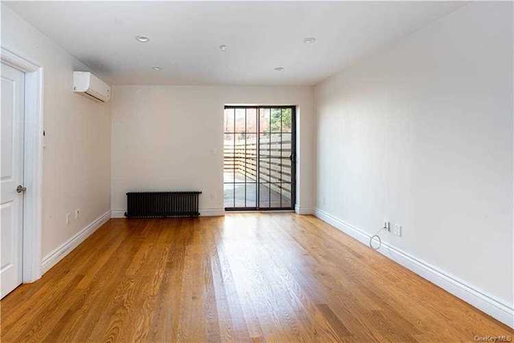 211 W 252nd Street #1 Bronx, NY 10471
