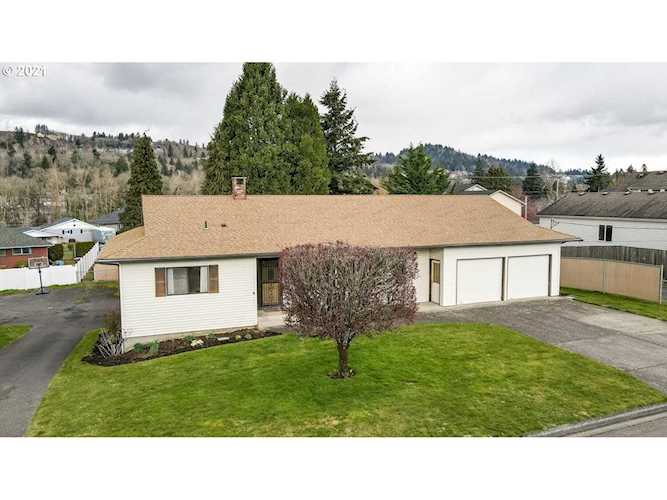 3005 E 1st Ave Camas, WA 98607 | MLS 21104932 Photo 1