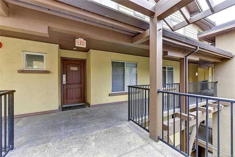 4016 Pritchard Drive West Kelowna, BC V4T1X2