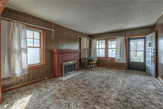 2426 State Ave Kansas City, KS 66102