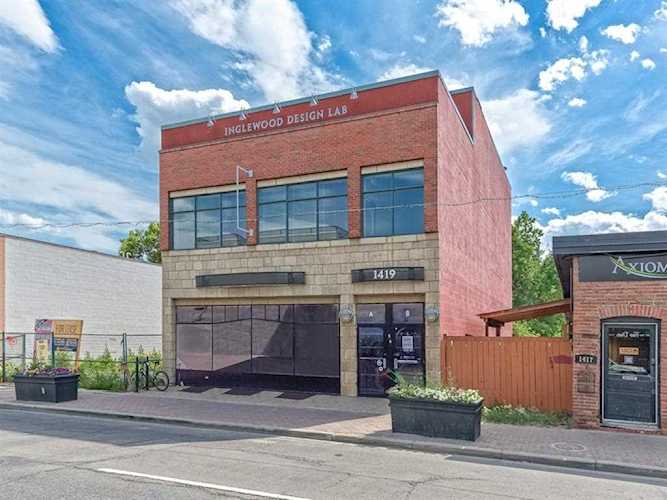 1419 9 Ave SE Calgary, AB T2G 0T4
