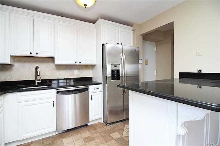 3220 Fairfield Avenue #5A Bronx, NY 10463