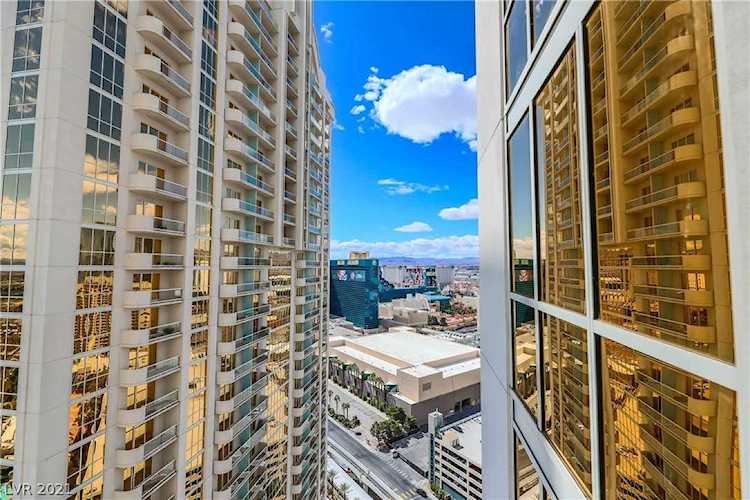 135 Harmon Ave #2802 Las Vegas, NV 89109