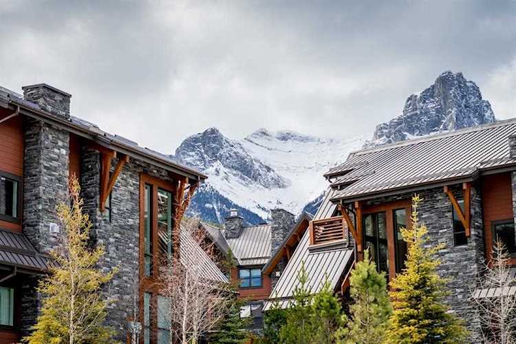 2100B Stewart Creek Dr #201 Canmore, AB T1W 0G3