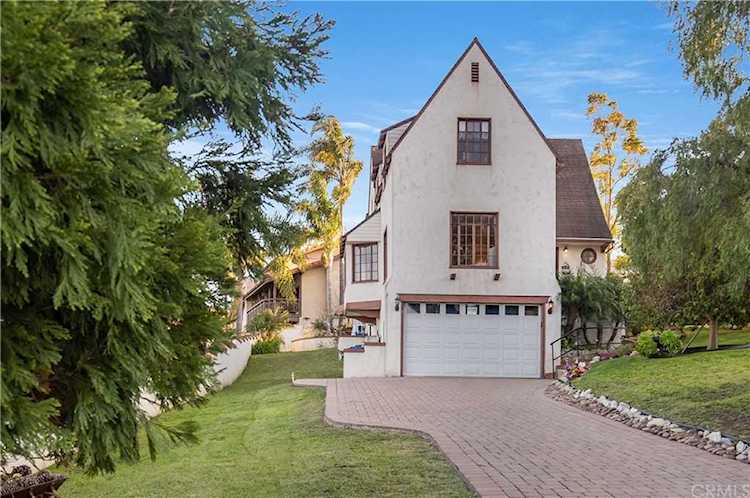 1541 W 10th Street San Pedro, CA 90732