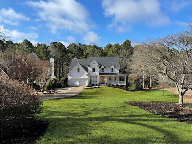 6550 Lake Estates Ct Cumming, GA 30040