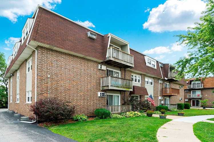 4309 W Park Lane Dr #2D Alsip, IL 60803 | MLS 11036545 Photo 1